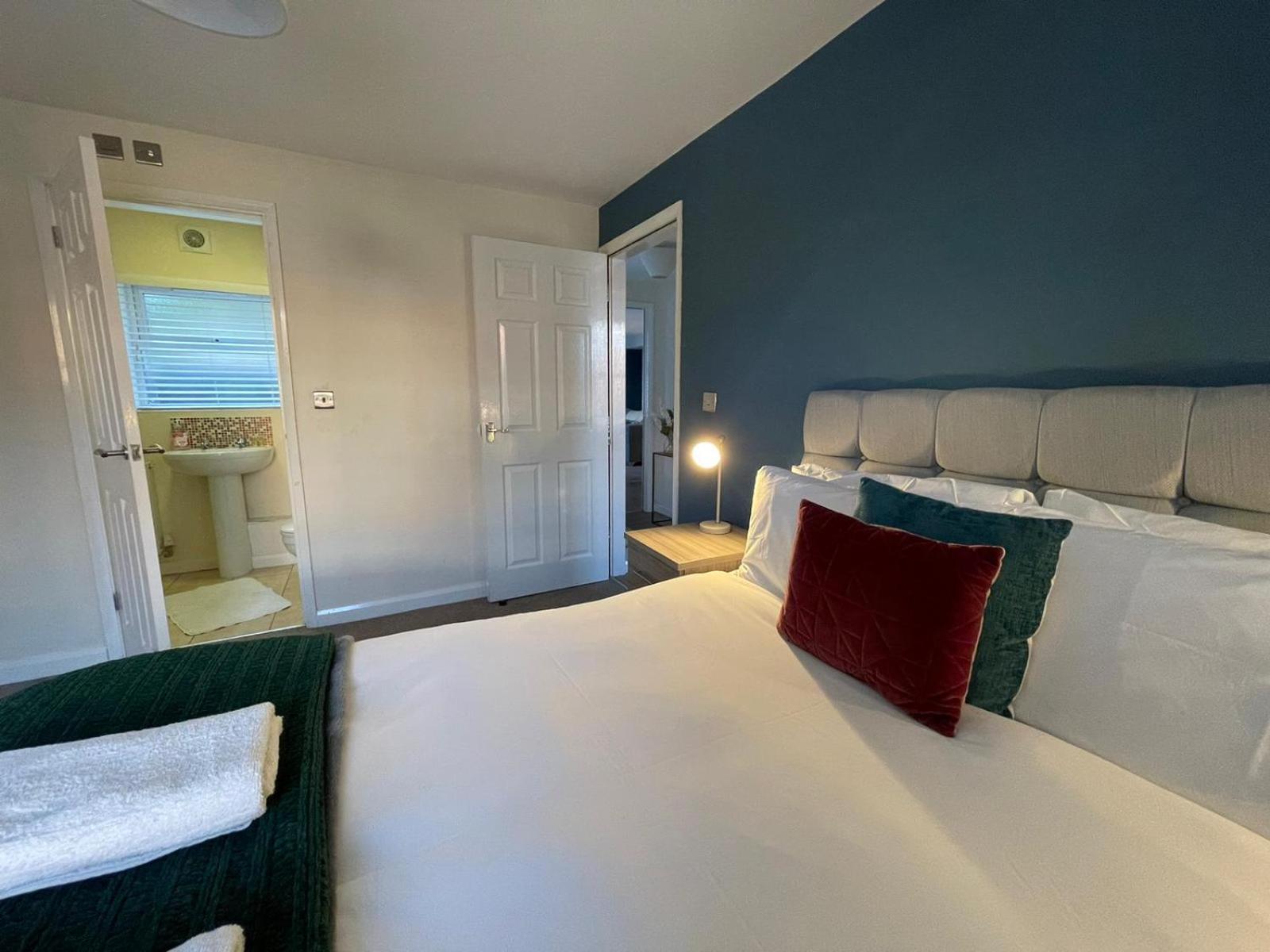 Barroon Castle Apartments, Near Airport, Free Parking, By Derbnb Castle Donington Eksteriør billede